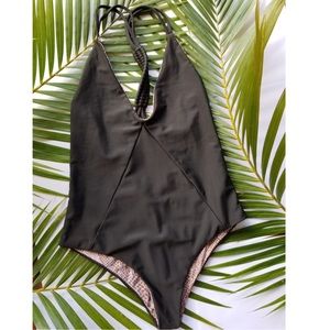 Acacia Swimwear Venezuela One Piece
